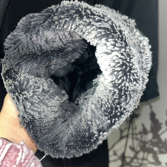 ⭐️ HOST PICK ALIA Size M Womens Black&Grey/White Faux Fur Winter Jacket/Coat $60 - Picture 5 of 14